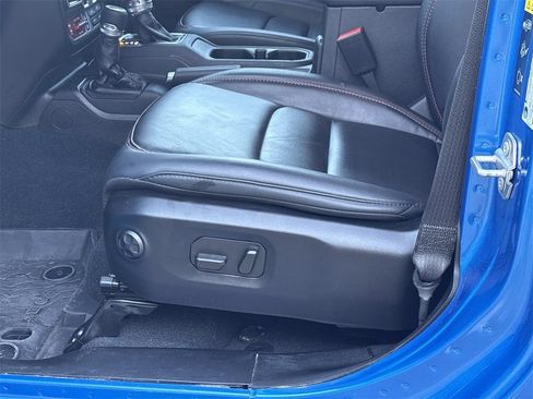 Used 2024 Jeep Wrangler Unlimited Rubicon image 24