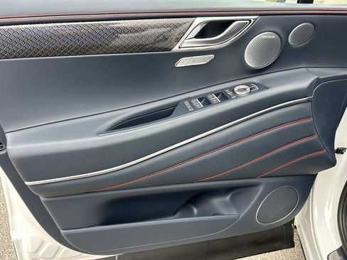 New 2026 Genesis GV80 3.5T e-SC image 17