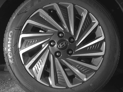 Used 2025 Hyundai Sonata SEL FWD image 15