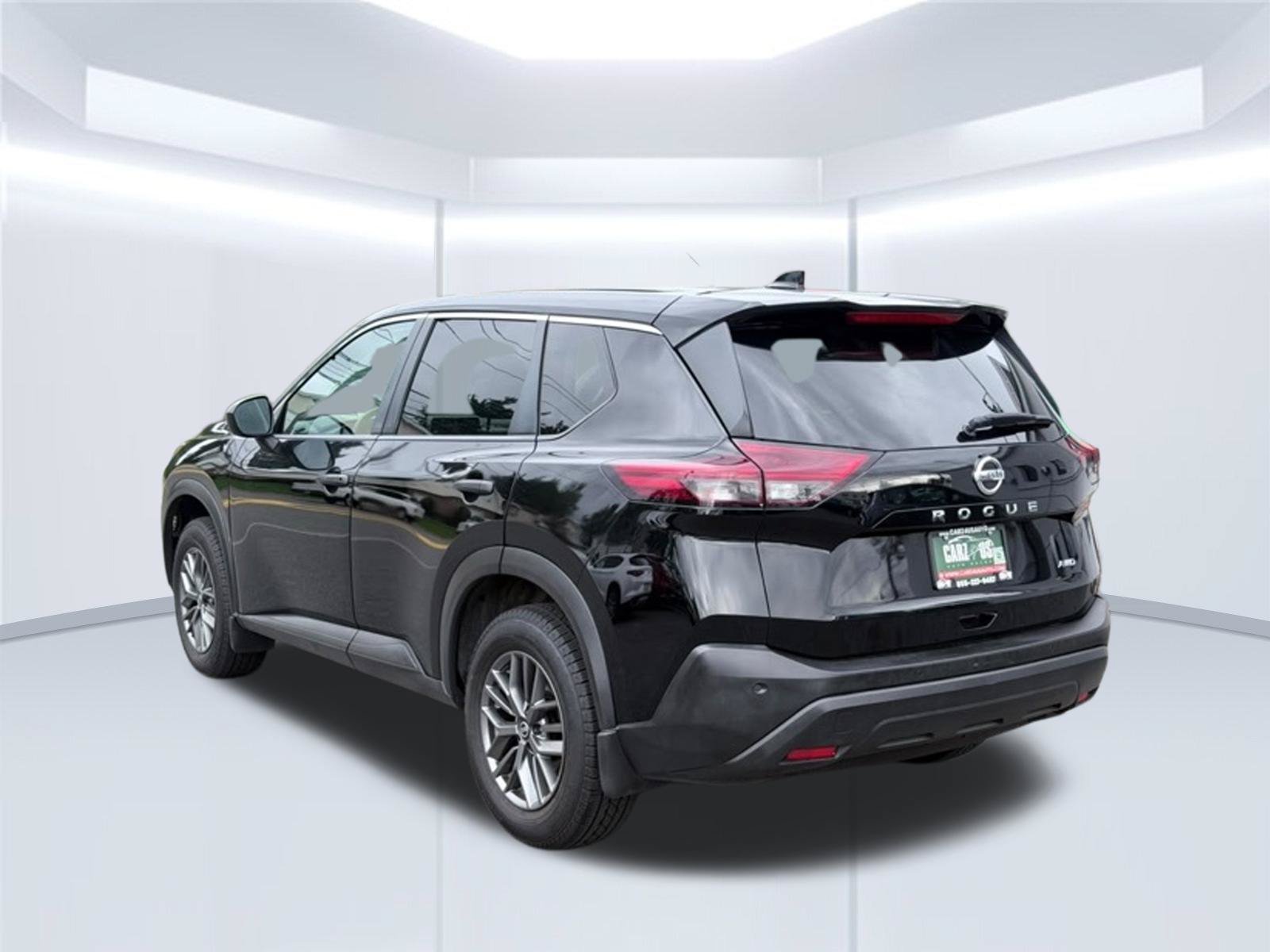 Used 2021 Nissan Rogue S AWD/4WD image 8