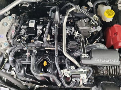 Used 2025 Nissan Sentra S FWD image 30