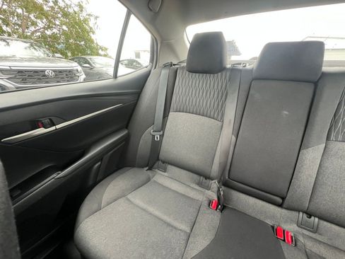 Used 2025 Toyota Camry LE image 39