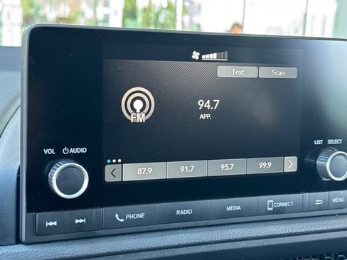 Certified 2024 Honda CR-V Sport image 23