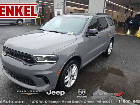 Used 2024 Dodge Durango GT image 1
