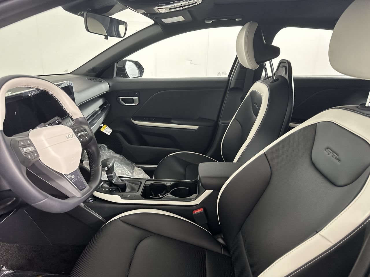New 2026 Kia K4 GT-Line Turbo FWD image 2