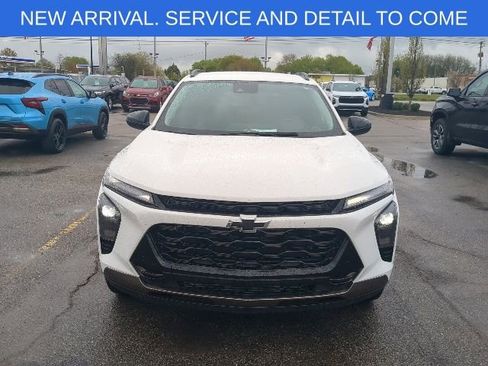 Used 2025 Chevrolet Trax ACTIV w/ Driver Confidence Package FWD image 10