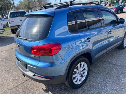 Used 2017 Volkswagen Tiguan S image 4