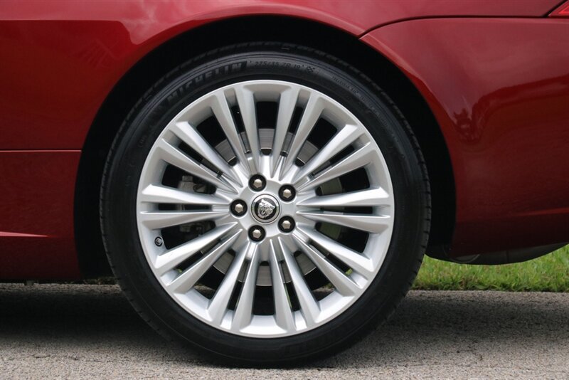 Used 2012 Jaguar XK Convertible RWD image 38