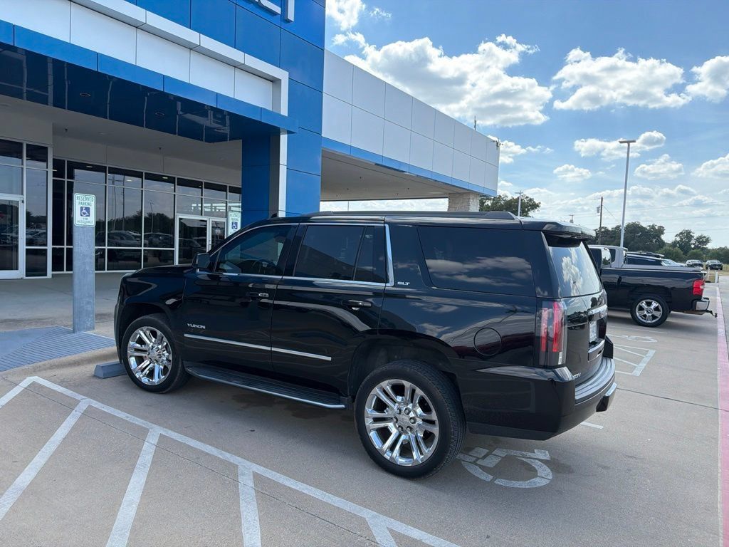Used 2018 GMC Yukon SLT w/ Premium Edition RWD image 3