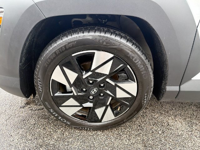 Used 2024 Hyundai Kona SEL FWD image 27