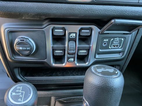 New 2026 Jeep Wrangler Sport S image 32