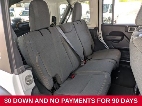 Used 2025 Jeep Wrangler Unlimited Sport AWD/4WD image 26