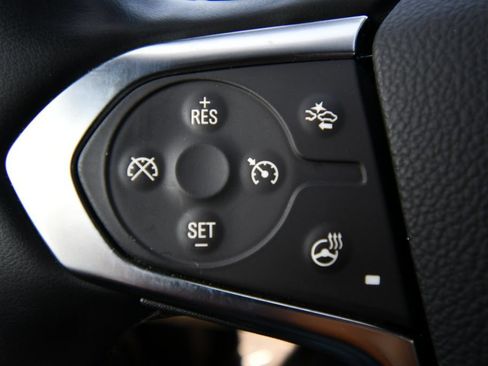 Used 2024 Chevrolet Traverse RS AWD/4WD image 23