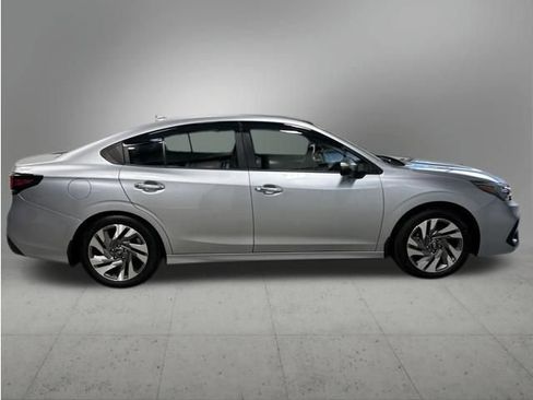 Used 2025 Subaru Legacy Touring XT AWD/4WD image 6