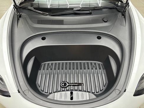 Used 2023 Tesla Model 3 Long Range image 7