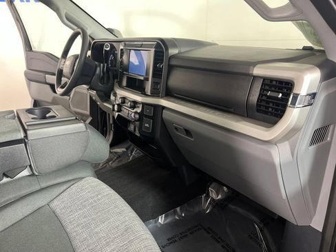 Used 2025 Ford F350 XLT AWD/4WD image 10