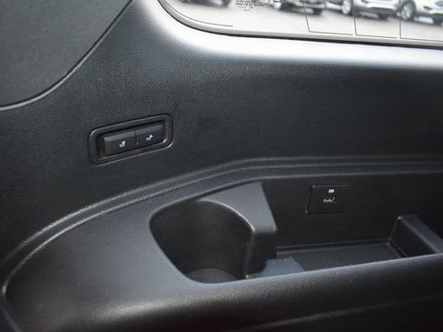 Used 2021 Ford Expedition Limited image 55