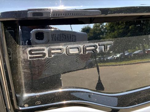 Used 2023 Land Rover Discovery Sport SE R-Dynamic AWD/4WD image 31
