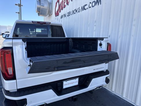 Used 2025 GMC Sierra 1500 Denali w/ Denali Reserve Package image 9