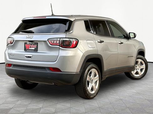 Used 2023 Jeep Compass Sport AWD/4WD image 6