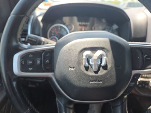 Used 2019 RAM 1500 Big Horn AWD/4WD image 10