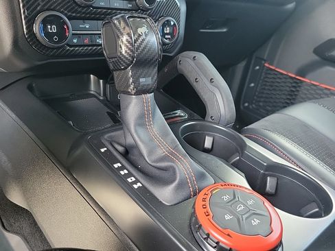 Used 2026 Ford Bronco Raptor w/ Interior Carbon Fiber Pack AWD/4WD image 25