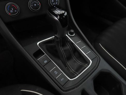 Used 2024 Volkswagen Jetta Sport FWD image 17