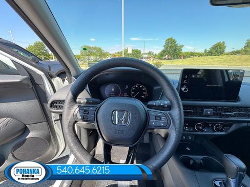 New 2026 Honda HR-V LX image 19