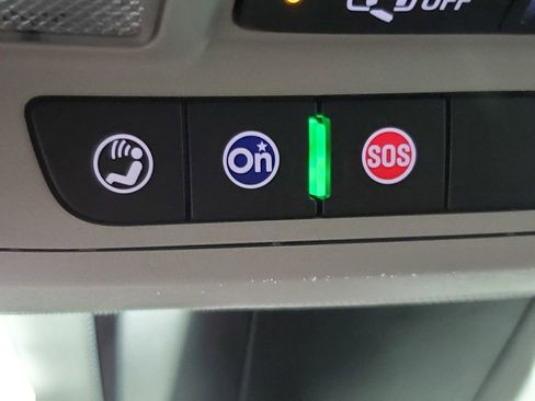 Used 2023 Chevrolet Blazer LT image 17