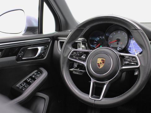 Used 2017 Porsche Macan S image 53