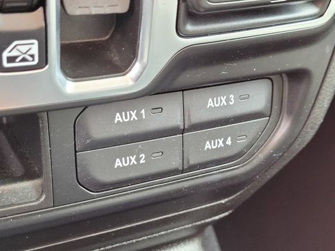 Used 2023 Jeep Wrangler Unlimited Sport AWD/4WD image 21