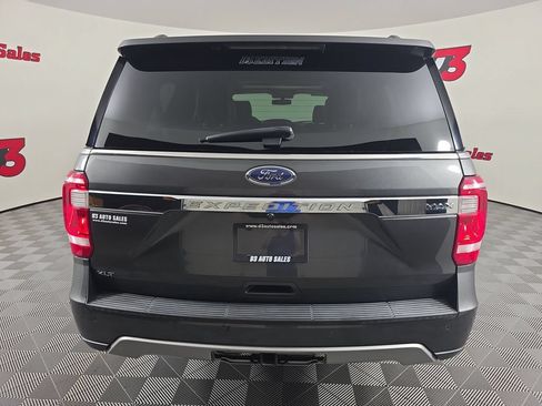Used 2019 Ford Expedition Max XLT w/ Equipment Group 202A AWD/4WD image 6