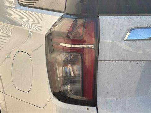Used 2024 Chevrolet Tahoe LT image 46