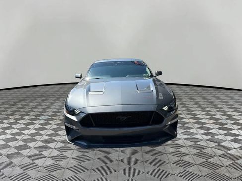 Used 2022 Ford Mustang GT RWD image 3