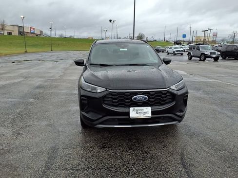 Used 2025 Ford Escape ST-Line AWD/4WD image 3
