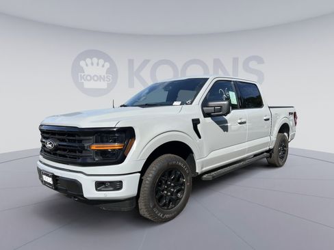 New 2026 Ford F150 XLT w/ Equipment Group 302A MID AWD/4WD image 1