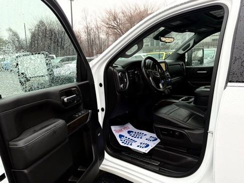 Used 2020 GMC Sierra 3500 Denali w/ Denali Ultimate Package image 15