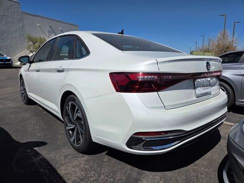 New 2026 Volkswagen Jetta SEL image 3