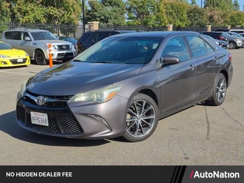 Used 2015 Toyota Camry XSE FWD image 1
