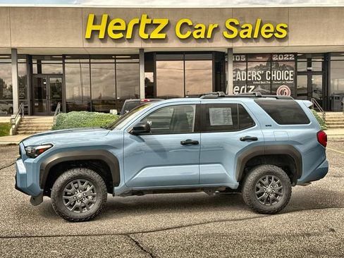 Used 2025 Toyota 4Runner SR5 AWD/4WD image 1
