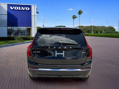 New 2026 Volvo XC90 B6 Plus w/ Protection Package Premier AWD/4WD image 6