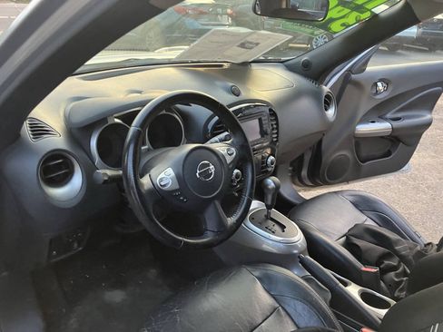 Used 2011 Nissan Juke SV AWD/4WD image 28