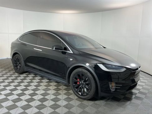 Used 2019 Tesla Model X Performance image 3