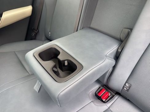 Certified 2025 Lexus RZ 450e w/ Technology Package image 31