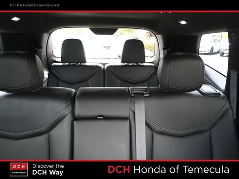 Used 2024 Cadillac XT6 Luxury FWD image 20