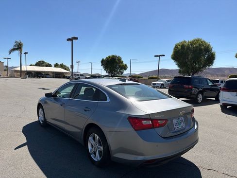 Used 2024 Chevrolet Malibu LT FWD image 8