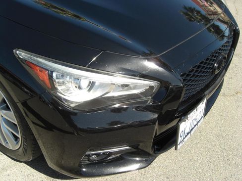 Used 2015 INFINITI Q50 Premium w/ Navigation Package AWD/4WD image 19