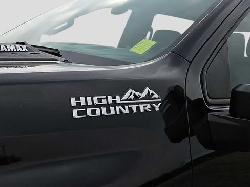 Used 2023 Chevrolet Silverado 2500 High Country w/ Safety Package II AWD/4WD image 11