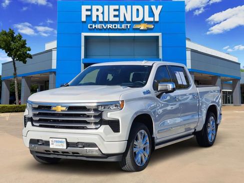Used 2023 Chevrolet Silverado 1500 High Country image 3