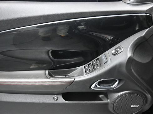 Used 2015 Chevrolet Camaro ZL1 RWD image 10